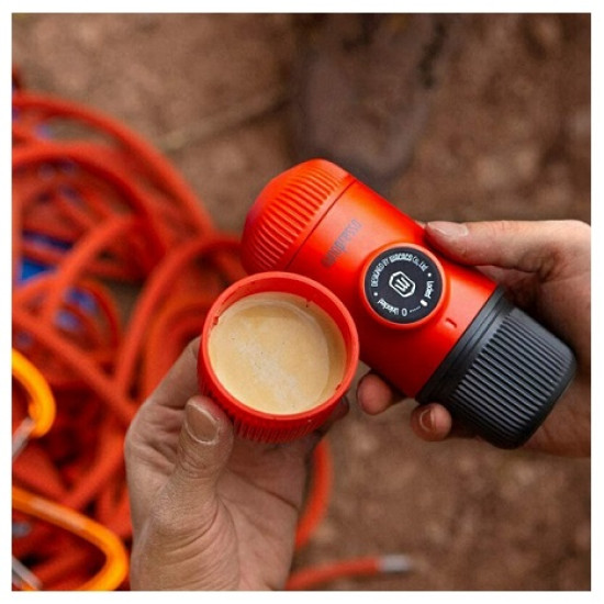 Wacaco Nanopresso - Φορητή Μηχανή Χειρός Espresso με θήκη - Κόκκινη